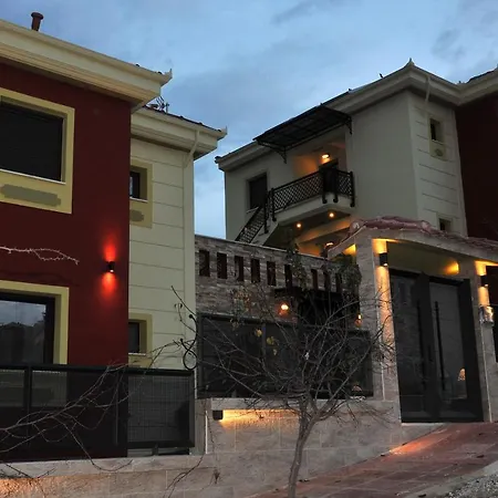 Dominique Meteora House *