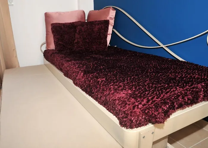 شقة Dominique Meteora House كالامباكا