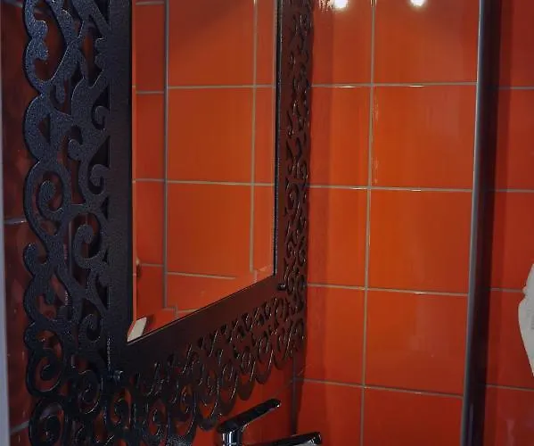 Dominique Meteora House * كالامباكا