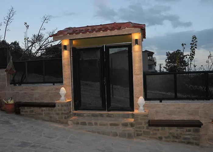 شقة Dominique Meteora House كالامباكا