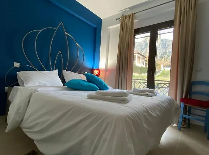 Dominique Meteora House شقة كالامباكا