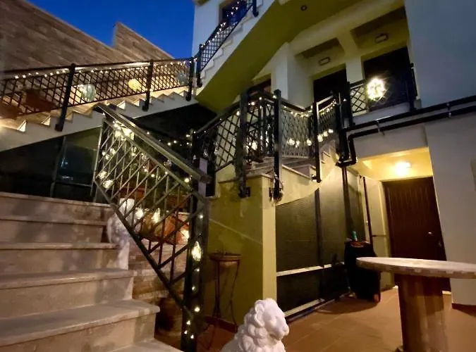 Dominique Meteora House شقة *