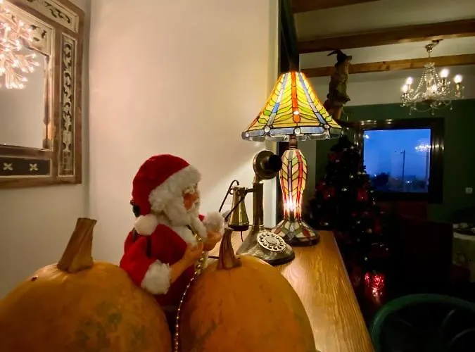 Dominique Meteora House * كالامباكا